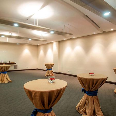 Hilton Colon Quito Hotel Zewnętrze zdjęcie