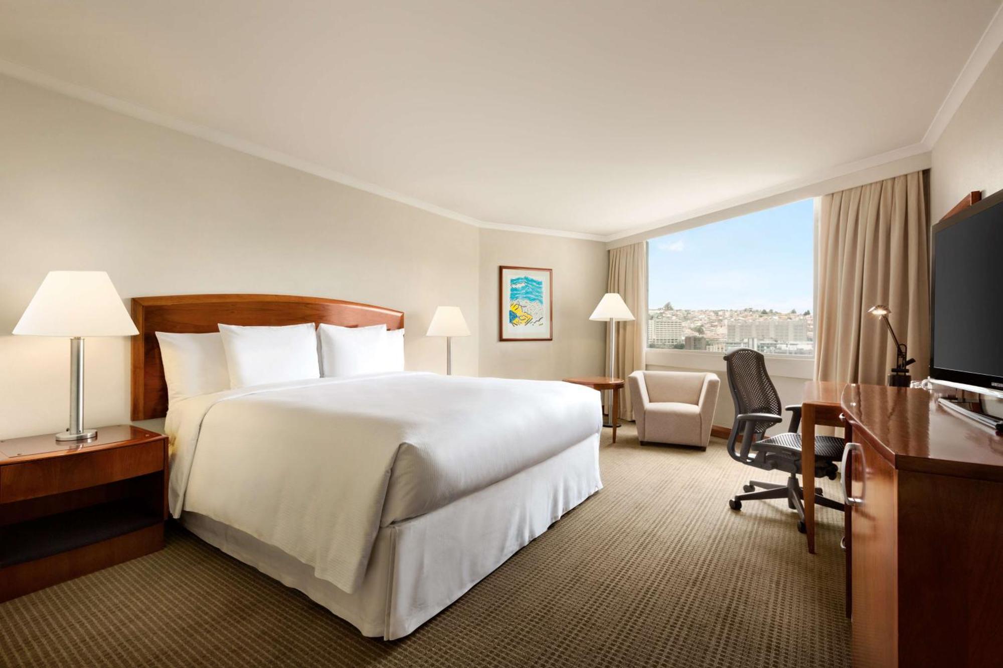 Hilton Colon Quito Hotel Zewnętrze zdjęcie