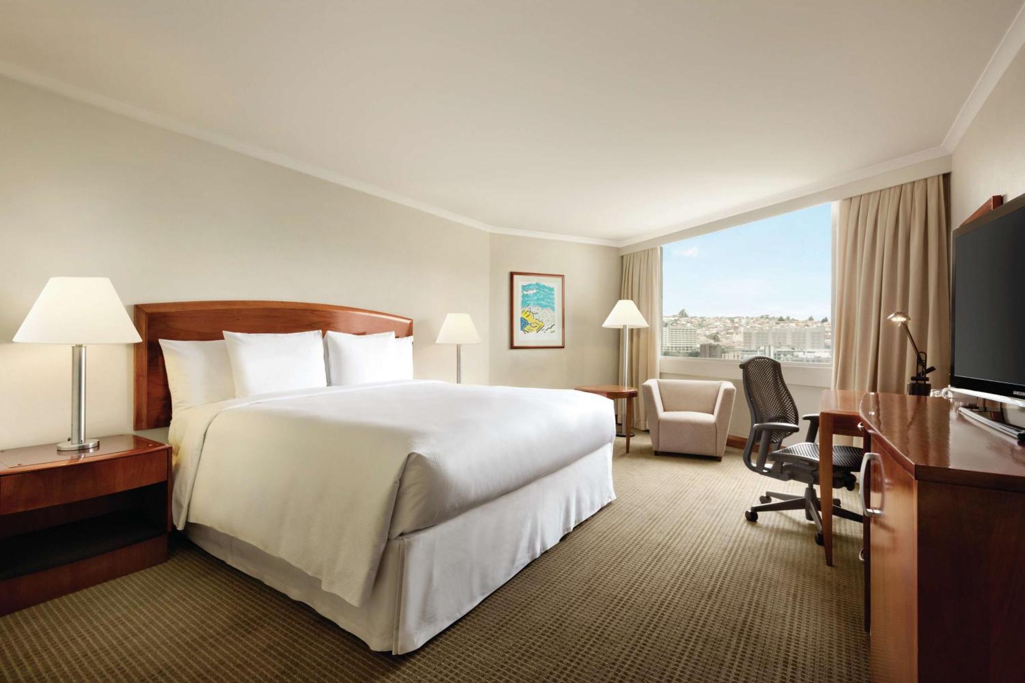 Hilton Colon Quito Hotel Zewnętrze zdjęcie