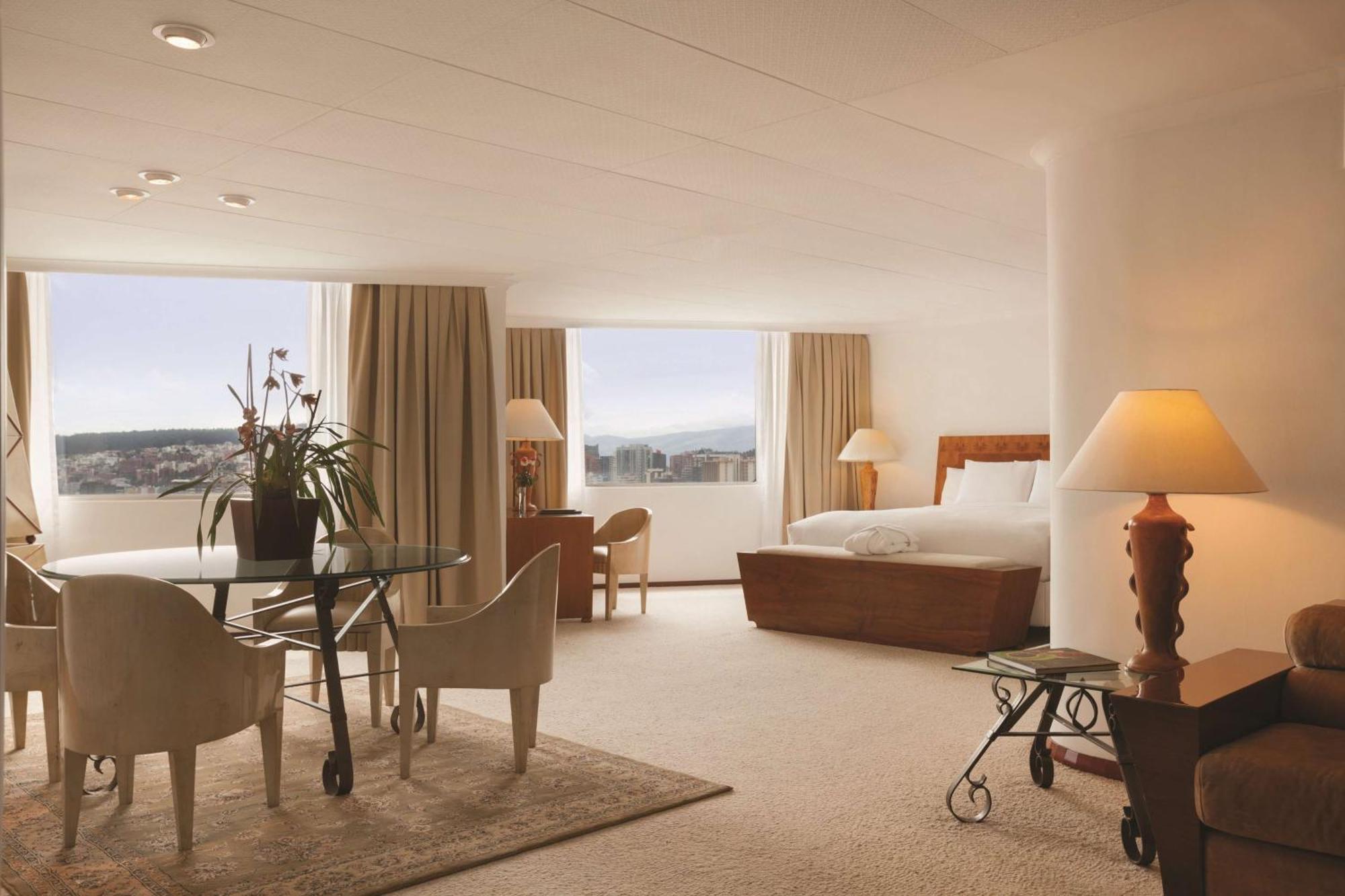 Hilton Colon Quito Hotel Zewnętrze zdjęcie