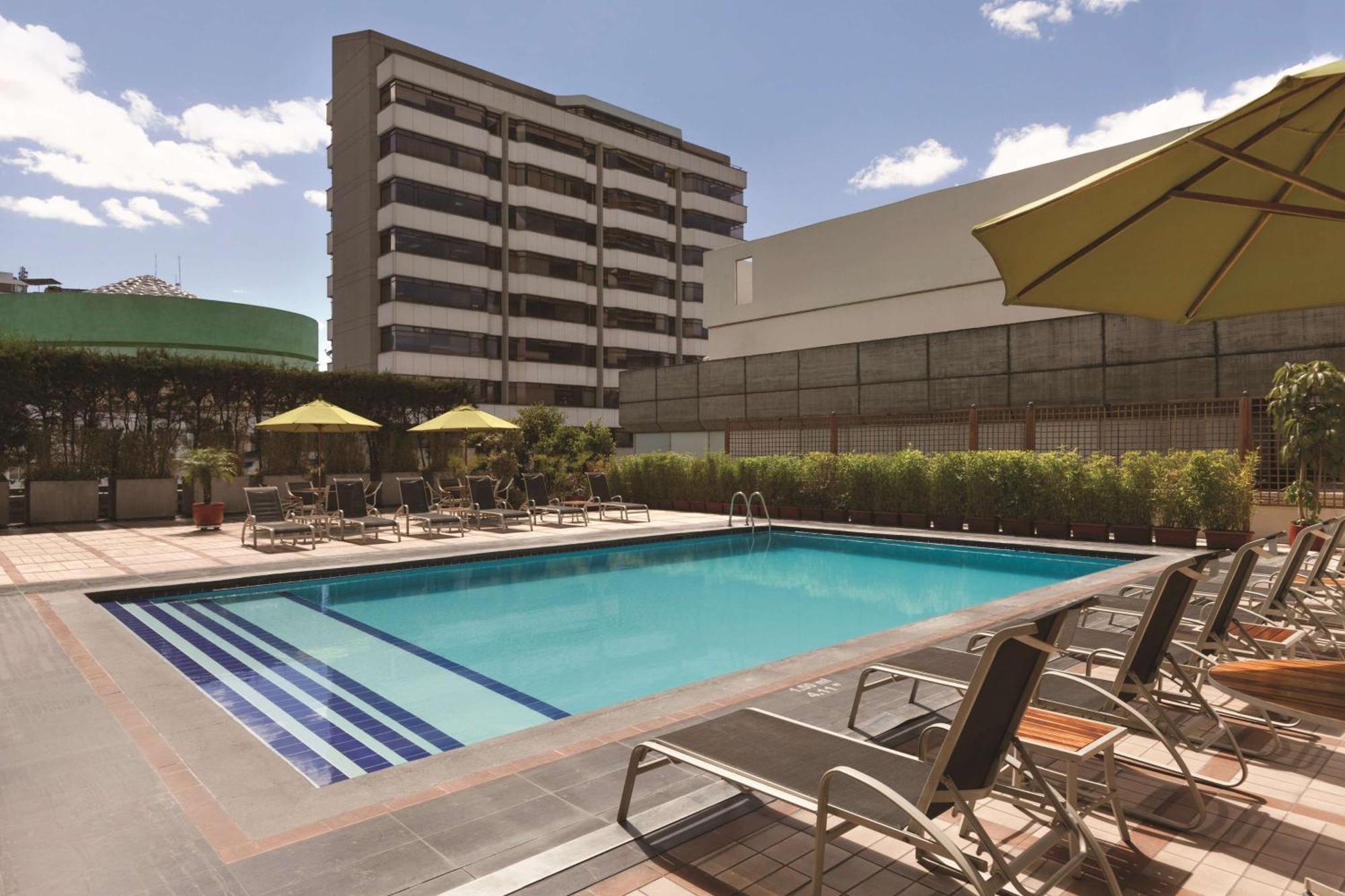 Hilton Colon Quito Hotel Zewnętrze zdjęcie