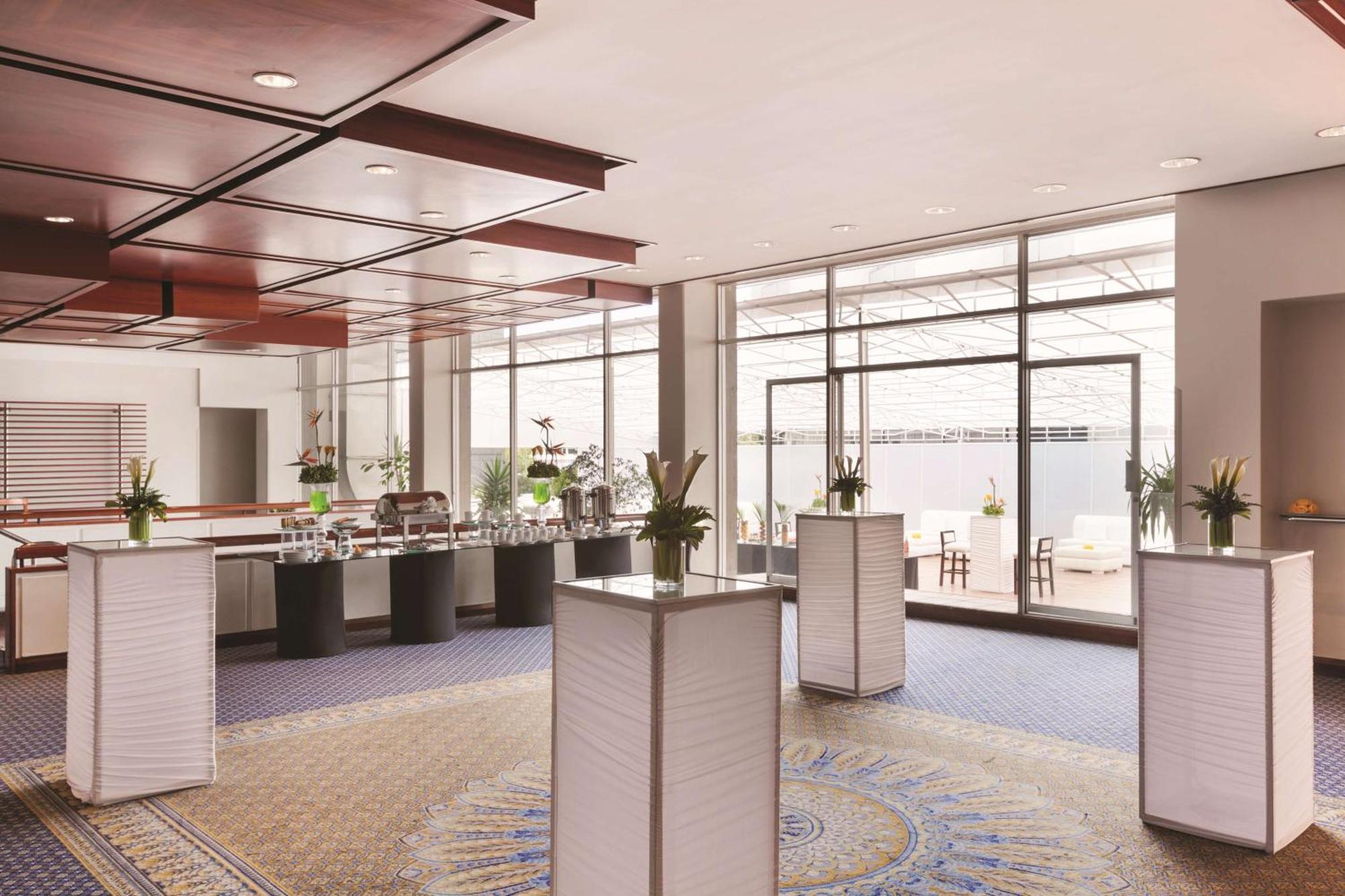 Hilton Colon Quito Hotel Zewnętrze zdjęcie